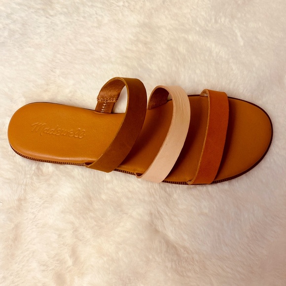 Madewell Slip-on Sandals. Size 7.5. - Picture 3 of 4